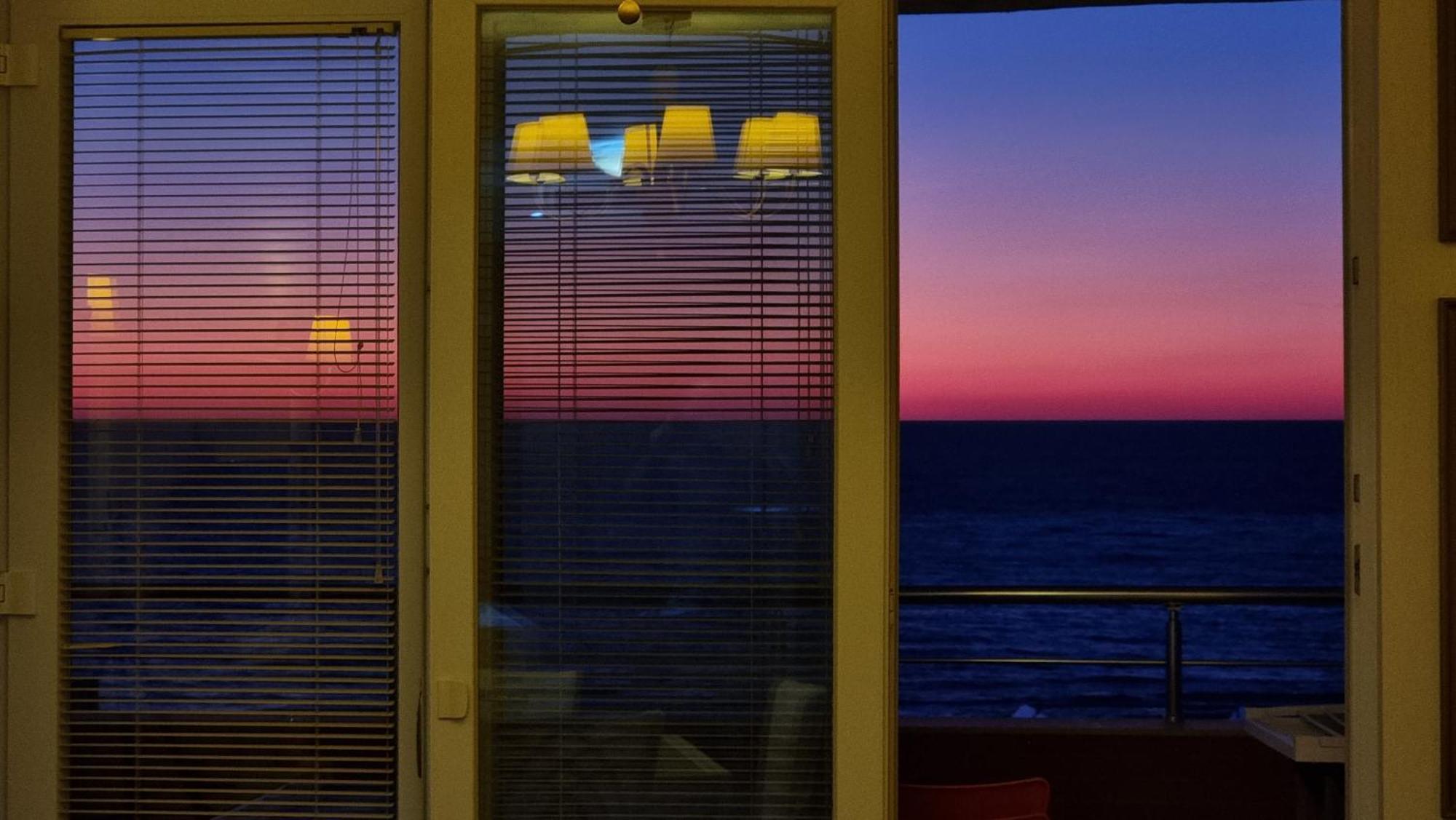 Sunset Seaview Apartment Durrës Exteriér fotografie